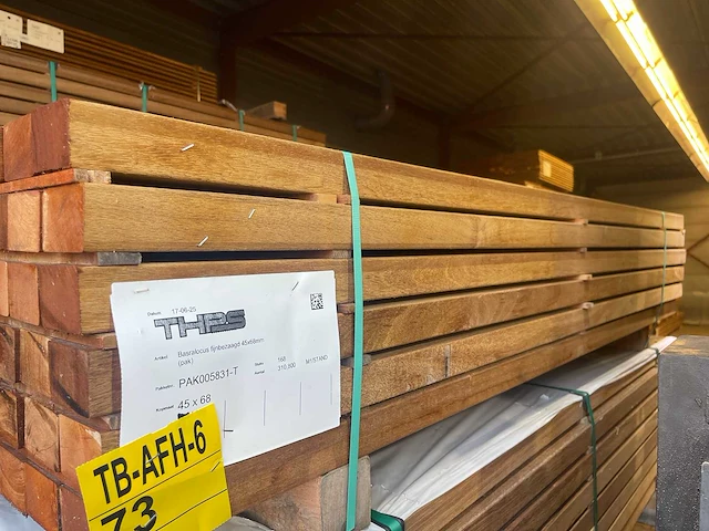Guyana teak regels geschaafd 1850x68x45mm (84x) - afbeelding 4 van  4