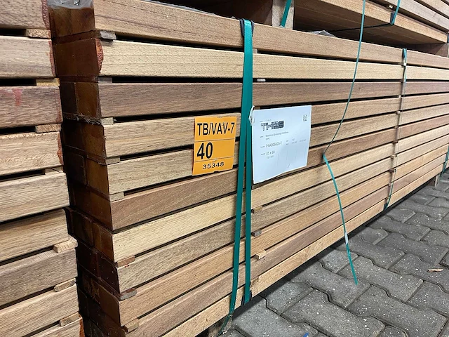 Guyana teak regels geschaafd 3050x68x45mm (84x) - afbeelding 3 van  3