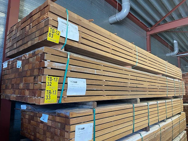 Guyana teak regels geschaafd 4850x68x45mm (66x) - afbeelding 4 van  4