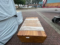 Guyana teak vlonderplanken 1250x145x28mm (141x) - afbeelding 1 van  4