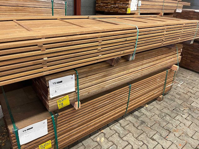 Guyana teak vlonderplanken 2150x145x21mm (89x) - afbeelding 4 van  4
