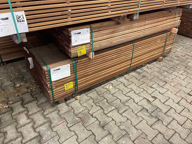 Guyana teak vlonderplanken 2450x145x21mm (112x) - afbeelding 4 van  4