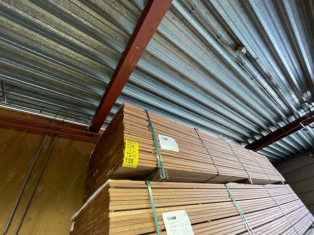 Guyana teak vlonderplanken 3950x145x21mm (100x) - afbeelding 4 van  4