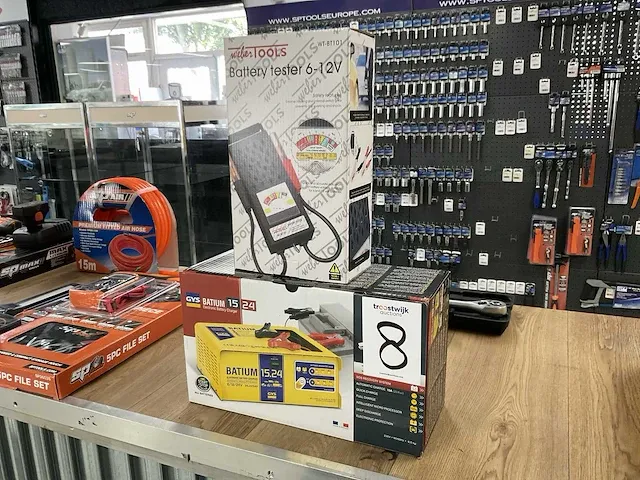 Gys batium 15.24 acculader - afbeelding 1 van  6