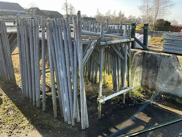 H-jukken - stapeljukken - steigers (30x) - afbeelding 1 van  16