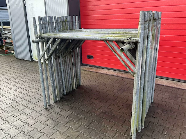H-jukken - stapeljukken - steigers (32x) - afbeelding 2 van  16
