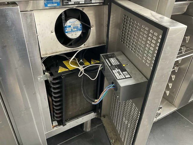 Haaften bf 132 koelwerkbank - afbeelding 4 van  10