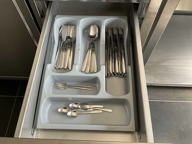 Haaften werktafel - afbeelding 3 van  8