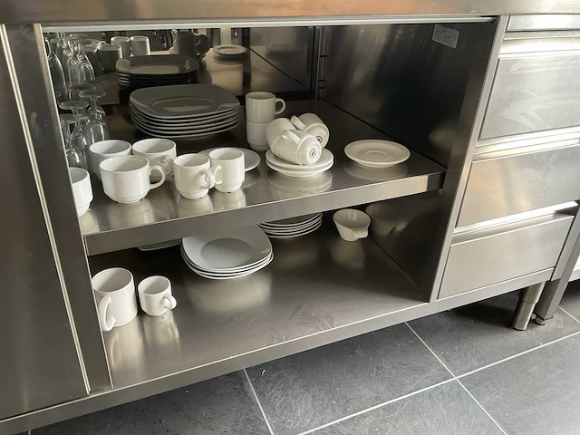 Haaften werktafel - afbeelding 6 van  8