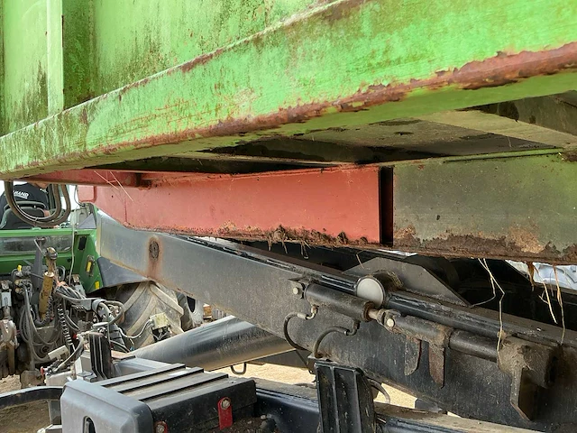 Haakarm afzet container 17 m3, met auto laadkraan hiab - afbeelding 19 van  33