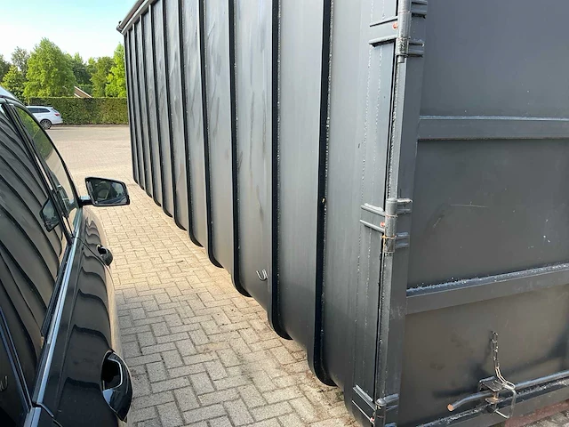 Haakarm afzetcontainer met milieu klep - afbeelding 14 van  15