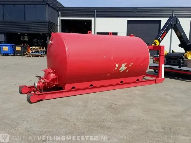 Haakarm bluswatertank, 6000l - afbeelding 1 van  14