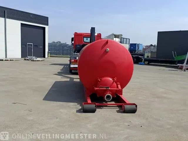Haakarm bluswatertank, 6000l - afbeelding 13 van  14