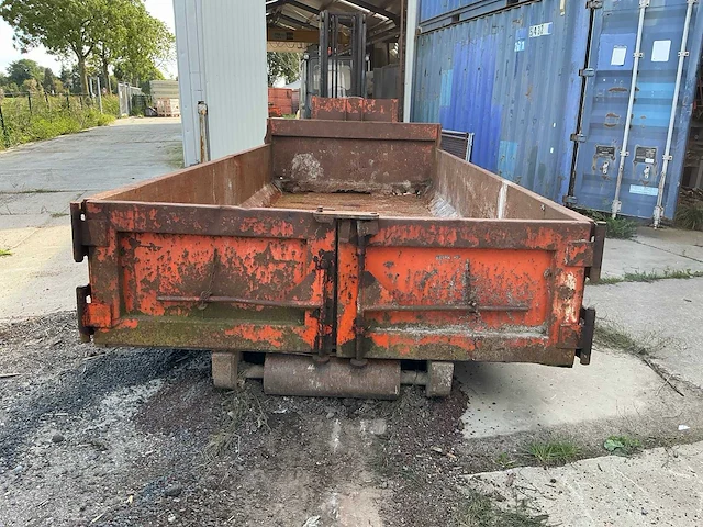 Haakarm container met 1 breede rol - afbeelding 11 van  16
