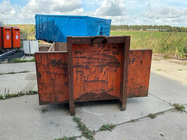 Haakarm container met 1 breede rol - afbeelding 15 van  16