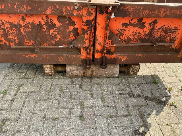 Haakarm container met 1 breede rol - afbeelding 6 van  15
