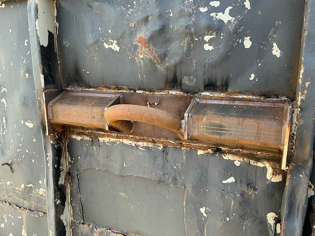 Haakarm container met kabel opname - afbeelding 17 van  18