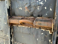 Haakarm container met kabel opname - afbeelding 17 van  18
