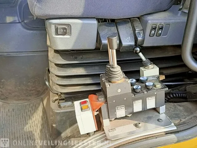 Haakarm vrachtwagen scania, p270 6x2 met kraan palfinger tipper 2 met grijper en containerbak, bouwjaar 2005 - afbeelding 18 van  49