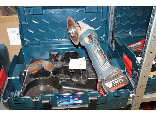 Haakse accu slijptol bosch type gws 18v-li incl. accu - afbeelding 1 van  2