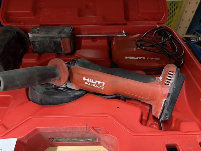 Haakse accuslijper in koffer met 2x accu, 1x lader, hilti, ag 5d-22 - afbeelding 3 van  5