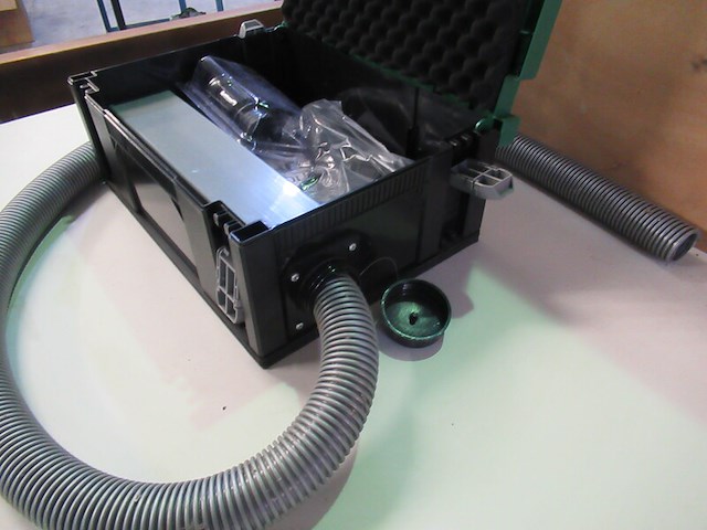 Haakse slijper afzuiging hitachi - afbeelding 2 van  7