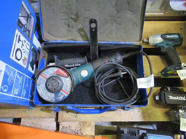 Haakse slijper makita, 9565 - afbeelding 1 van  3