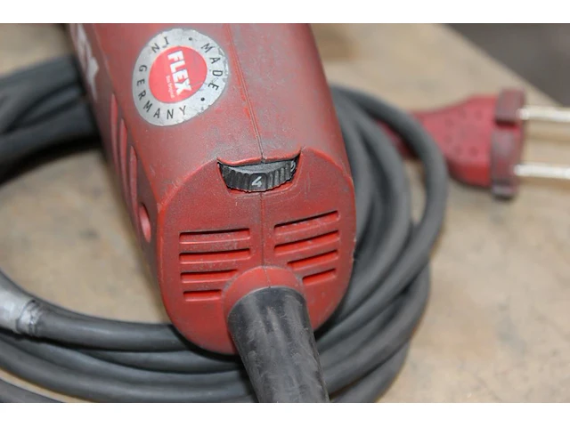 Haakse slijptol flex met variabel toerental. - afbeelding 2 van  2