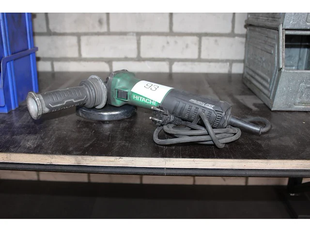 Haakse slijptol hitachi met variabel toerental. - afbeelding 1 van  2