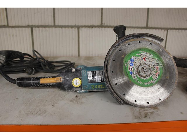 Haakse slijptol makita. - afbeelding 2 van  3