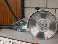 Haakse slijptol makita. - afbeelding 2 van  3