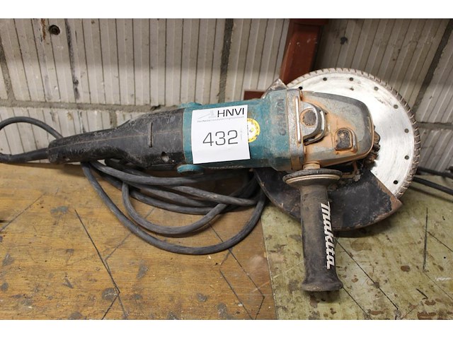 Haakse slijptol makita. - afbeelding 1 van  2