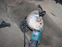 Haakse slijptol makita. - afbeelding 2 van  2