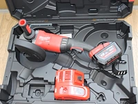 Haakse slijptol milwaukee m18 oneflag230xpdb incl. accu en lader in kunststof koffer - afbeelding 2 van  4