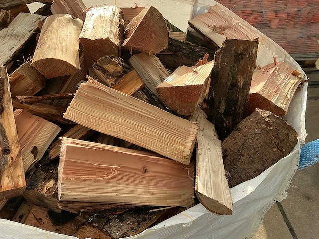Haard hout in big bag (1,00 m3) - afbeelding 8 van  9