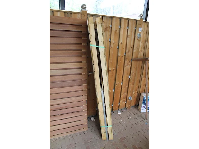 Haardhoutberging hillhout linne excellent. afmeting 90 x 45 x 180 cm. - afbeelding 3 van  3