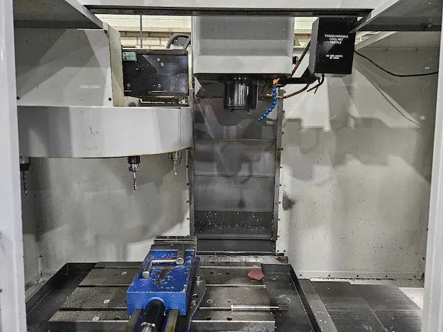Haas - vce 500 - cnc-freesmachine - afbeelding 9 van  12