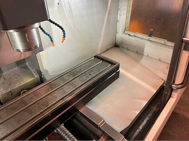 Haas tm-2p cnc universeel machinecentrum - afbeelding 16 van  16