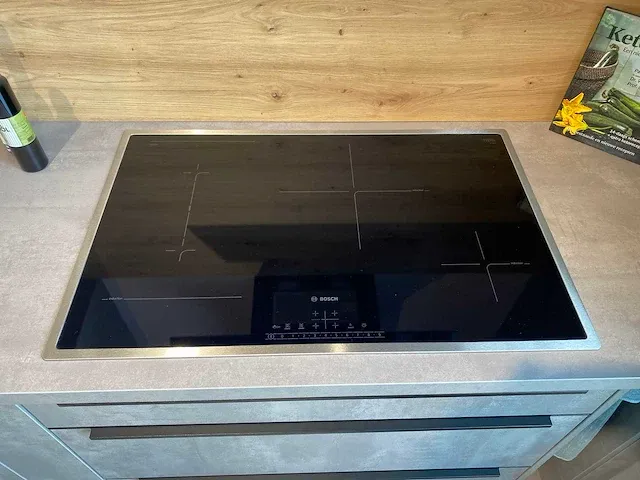 Häcker - comet classic - showroomkeuken - afbeelding 19 van  25