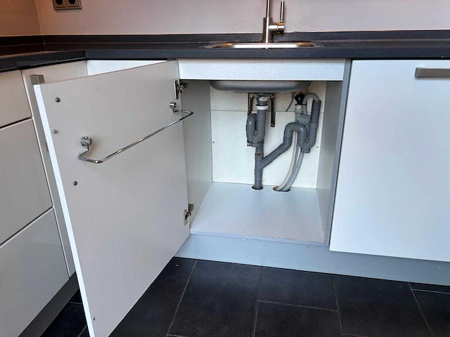 Häcker - keuken - afbeelding 10 van  28