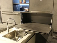 Hacker - pelgrim rechte keuken met schiereiland rialto - afbeelding 19 van  33