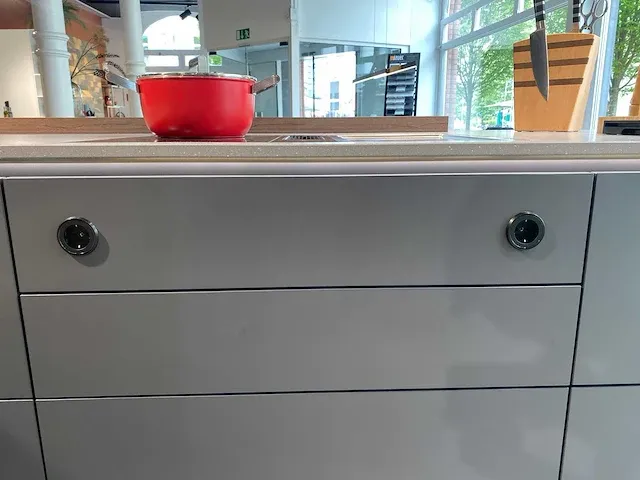 Häcker - showroomkeuken (c) - afbeelding 29 van  49
