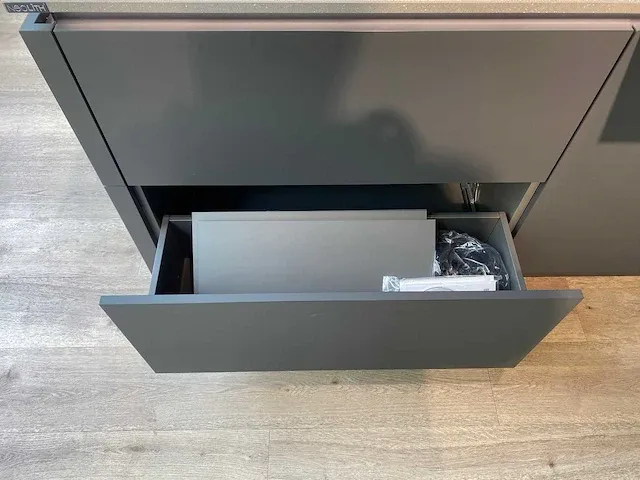 Häcker - showroomkeuken (c) - afbeelding 33 van  49