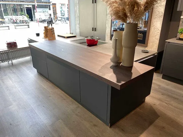 Häcker - showroomkeuken (c) - afbeelding 6 van  49