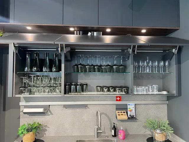 Häcker - showroomkeuken (c) - afbeelding 9 van  49