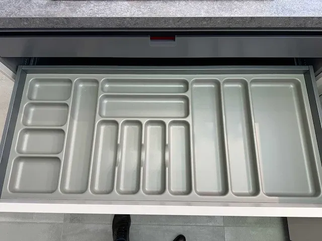 Häcker - showroomkeuken (c) - afbeelding 5 van  13