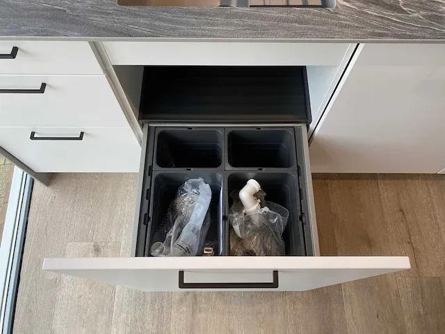 Häcker - showroomkeuken - afbeelding 14 van  48