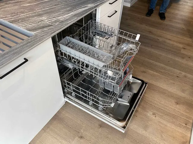 Häcker - showroomkeuken - afbeelding 15 van  48