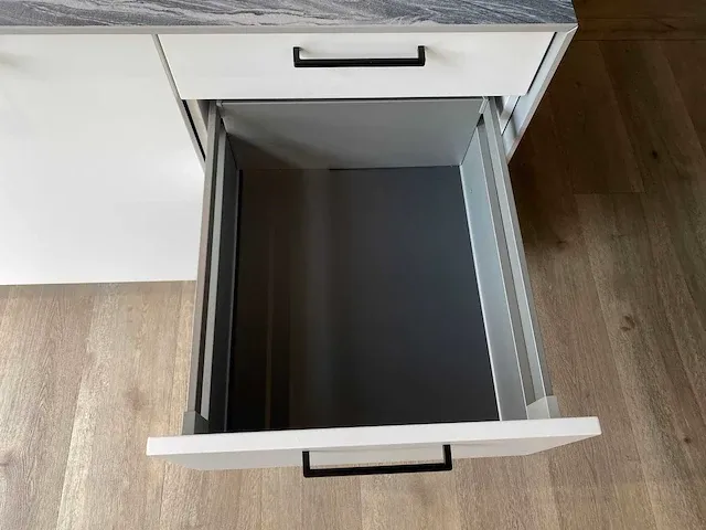 Häcker - showroomkeuken - afbeelding 19 van  48