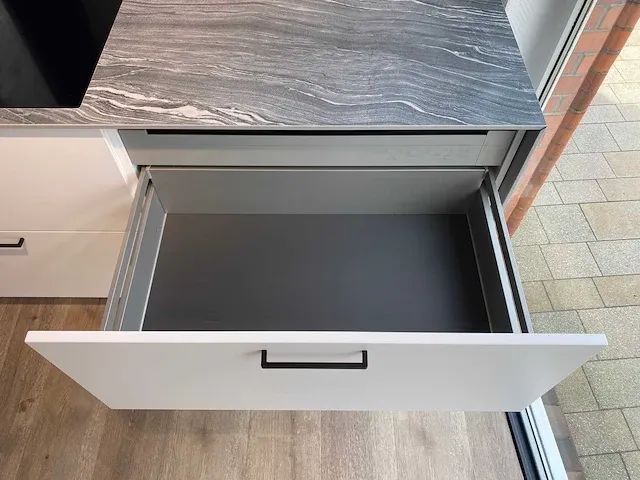 Häcker - showroomkeuken - afbeelding 24 van  48